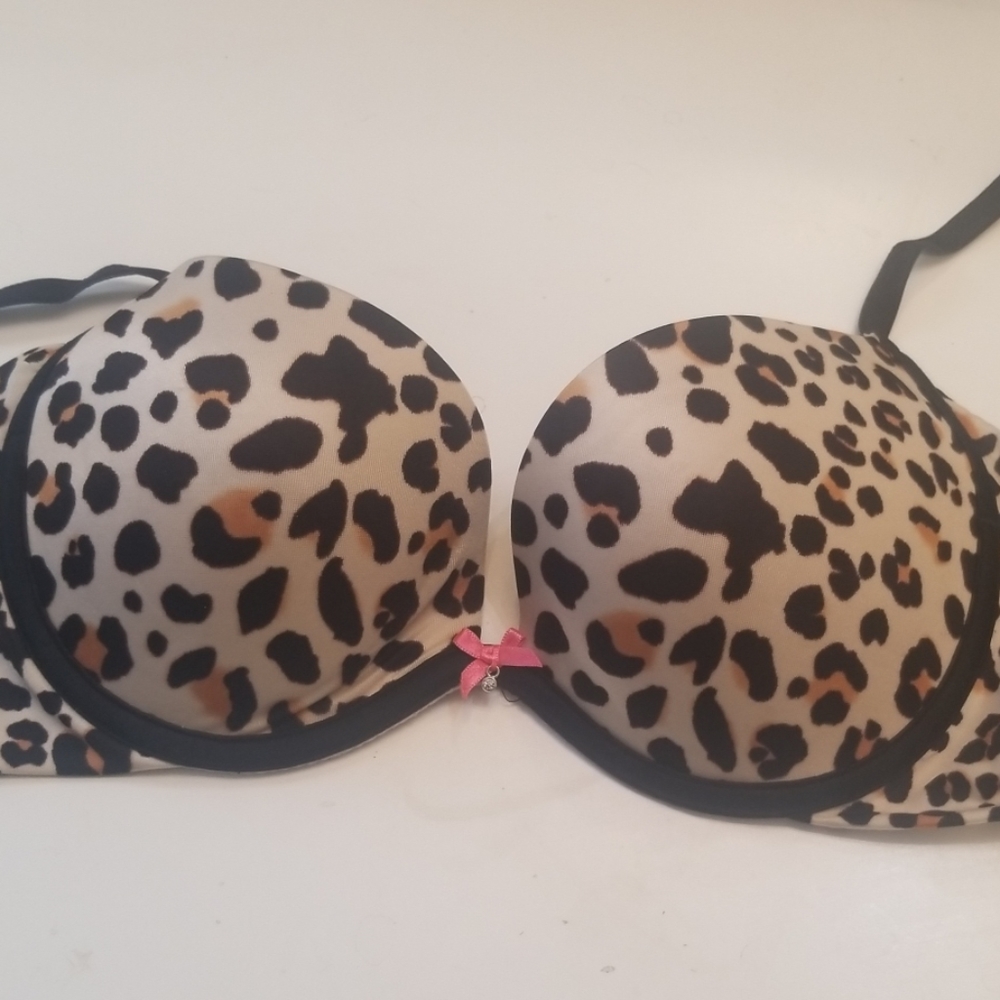 Victoria's secret bra leopard print